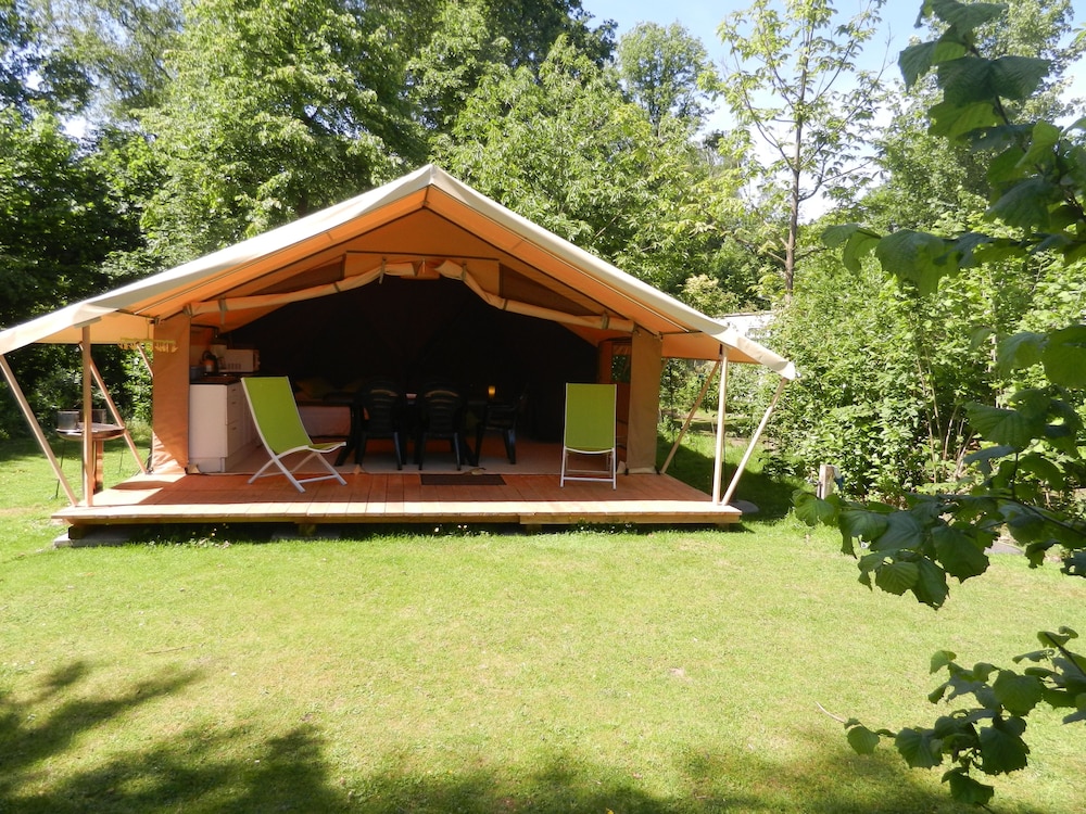 Tent (5-Persons) photo 2