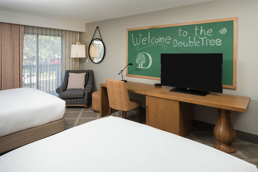 Room, 2 Queen Beds, Accessible (Transfer Shower) - Photo 1