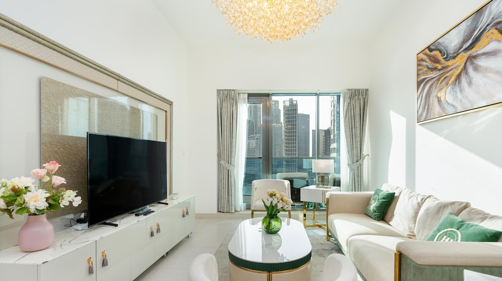 Luxury Apartment, 2 Bedrooms, Canal View photo 1