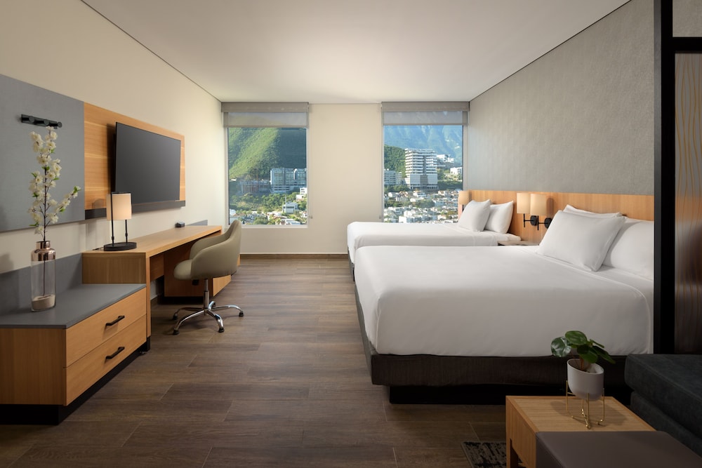 Room, Multiple Beds
