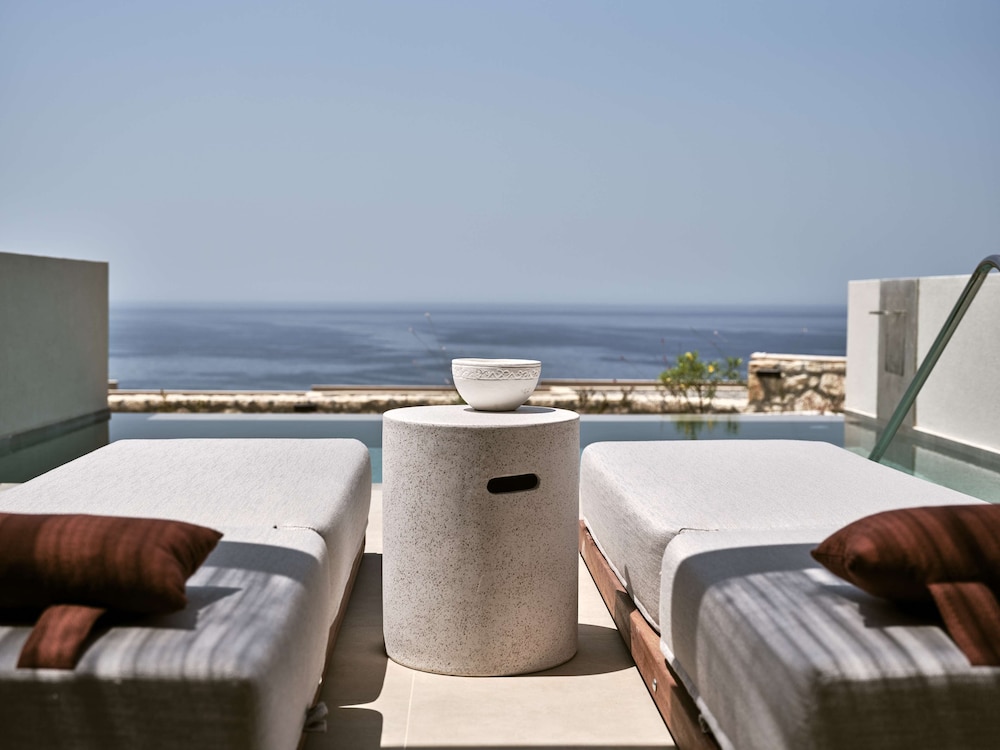 Deluxe Room, Private Pool, Sea View - Photo 14