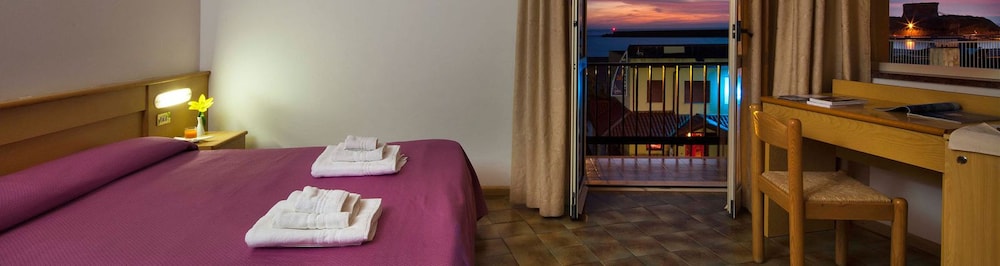 Superior Double Room Single Use photo 1
