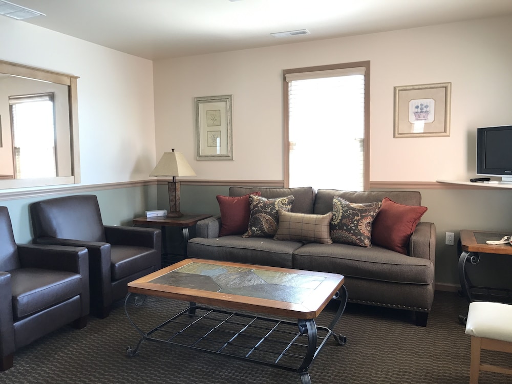 Deluxe Suite, 2 Bedrooms, Kitchen photo 1