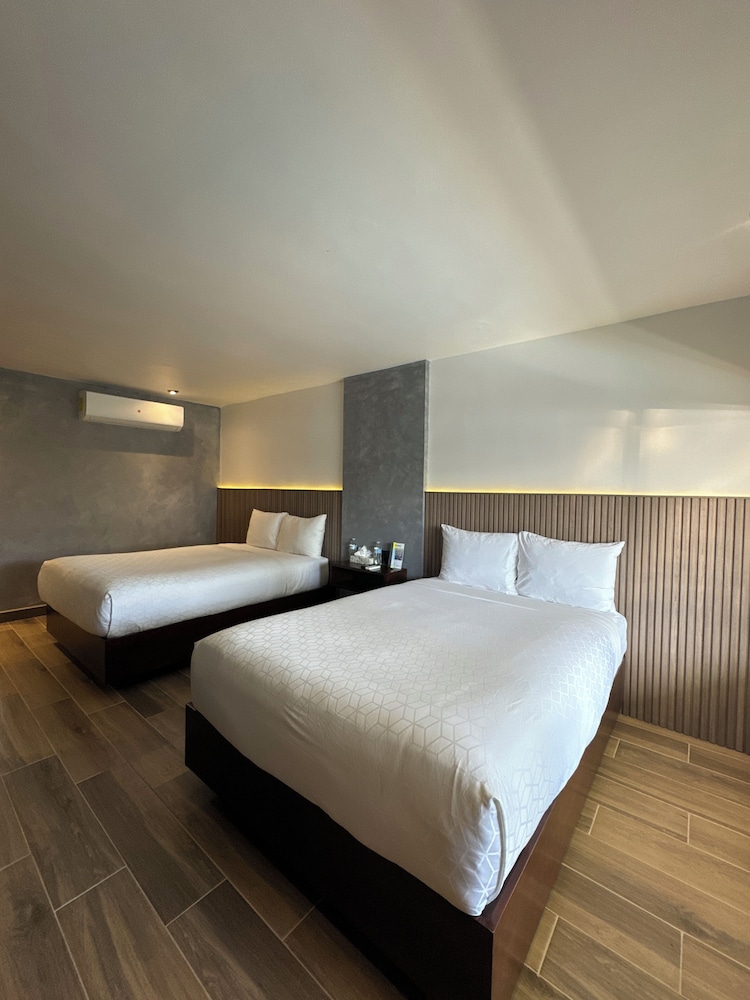 Superior Double Room photo 2