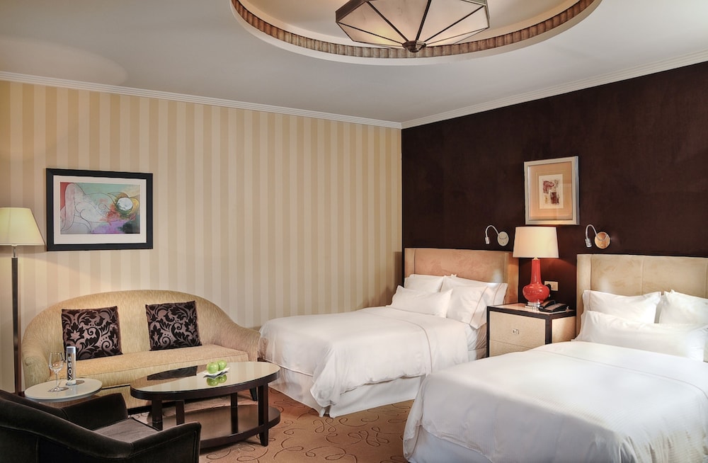 Grand Room, 2 Twin Beds, Terrace