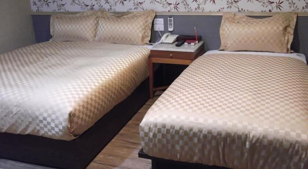Business Twin Room, 2 Twin Beds photo 2