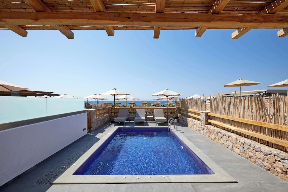 Queen Duplex Suite Sea View with Private Heated Pool and Hydromassage - Photo 15