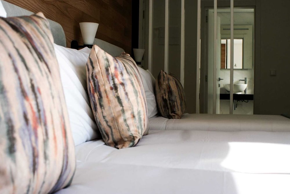 Standard Twin Room - Photo 14