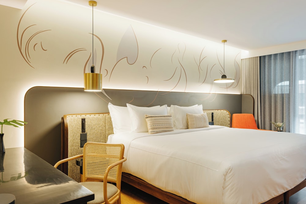 Sensai Suite - Photo 2