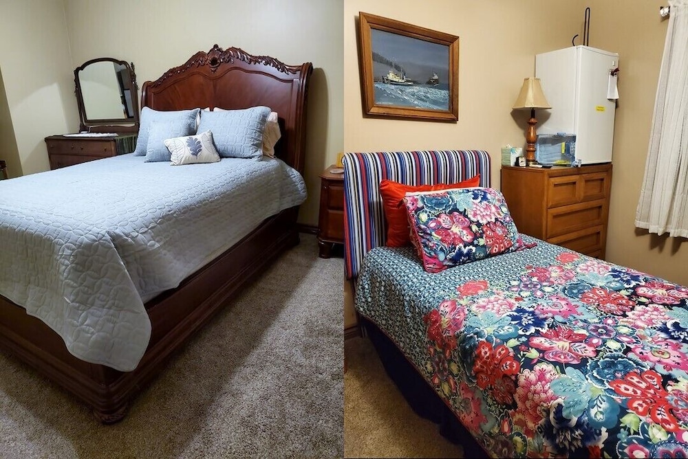 Deluxe Double Room, 2 Bedrooms, Refrigerator & Microwave photo 1