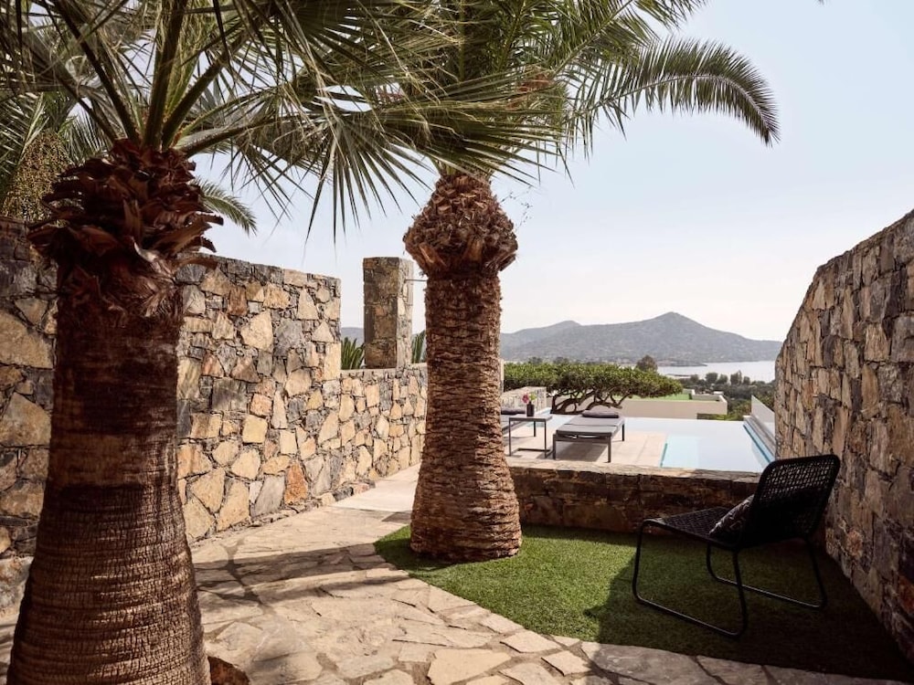Junior Infinity Suite, Sea View, Private Pool