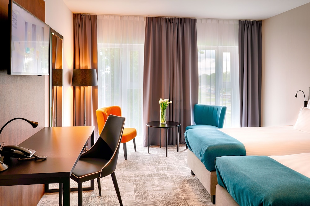 Standard Twin Room, 2 Twin Beds - Photo 2
