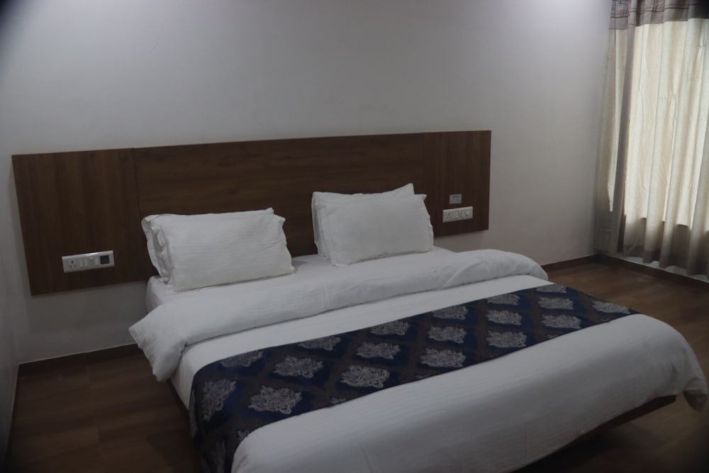 Executive Room photo 2