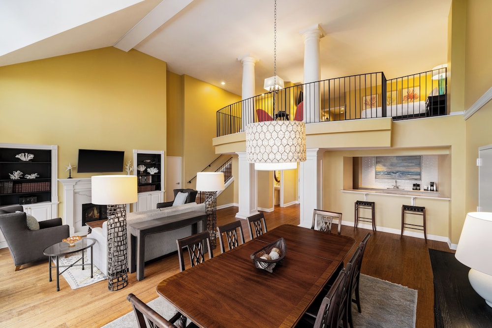 Presidential Suite, Ocean View (Boardwalk Inn)