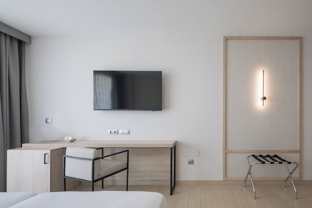 Double Room - Photo 3