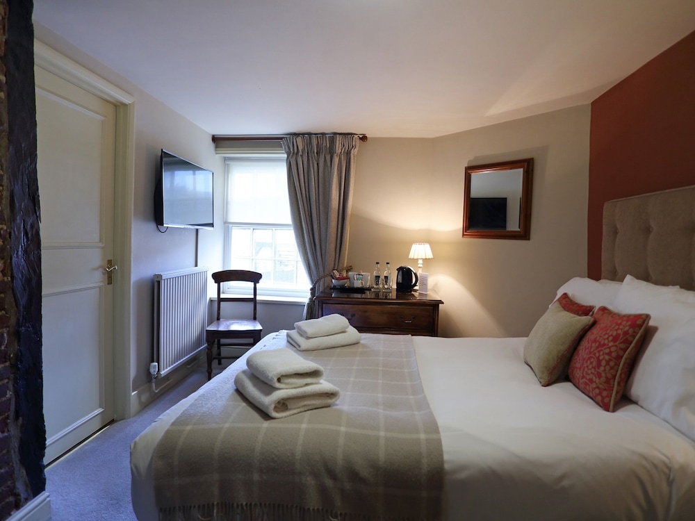 Double Room, Ensuite - Photo 2