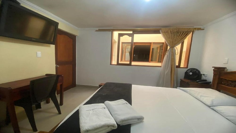 Standard Double or Twin Room photo 1