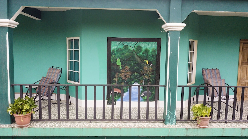 Basic Double Room, 1 Queen Bed, Balcony photo 3