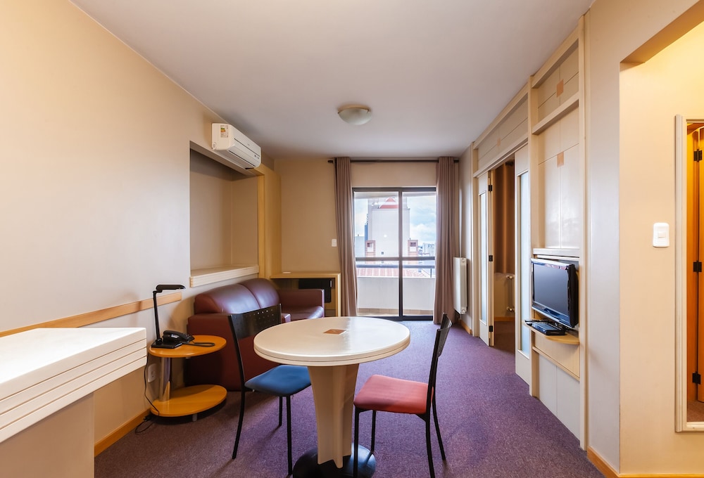 Deluxe Twin Room - Photo 10