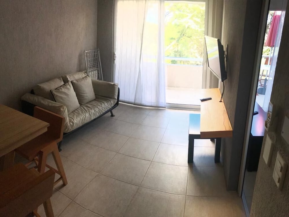 Classic Apartment photo 1