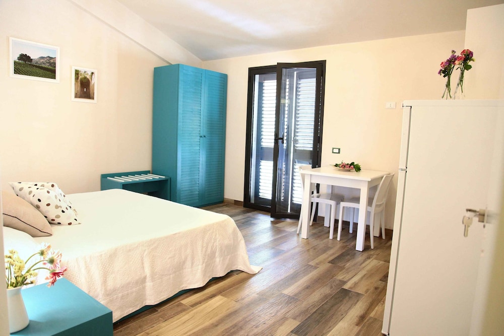 Studio, 1 Queen Bed