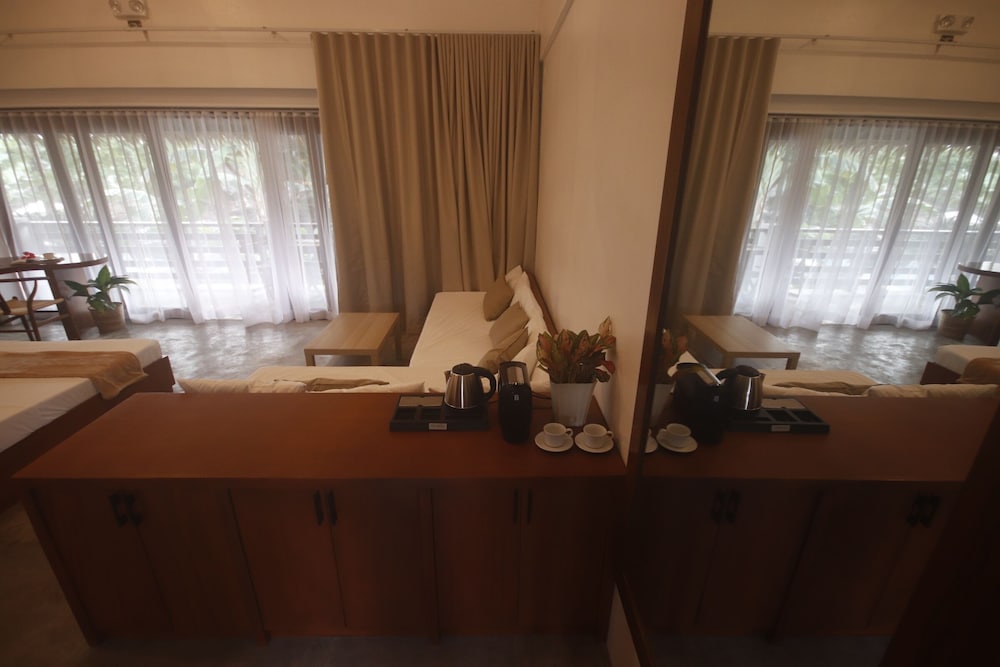 Double Room - Photo 7