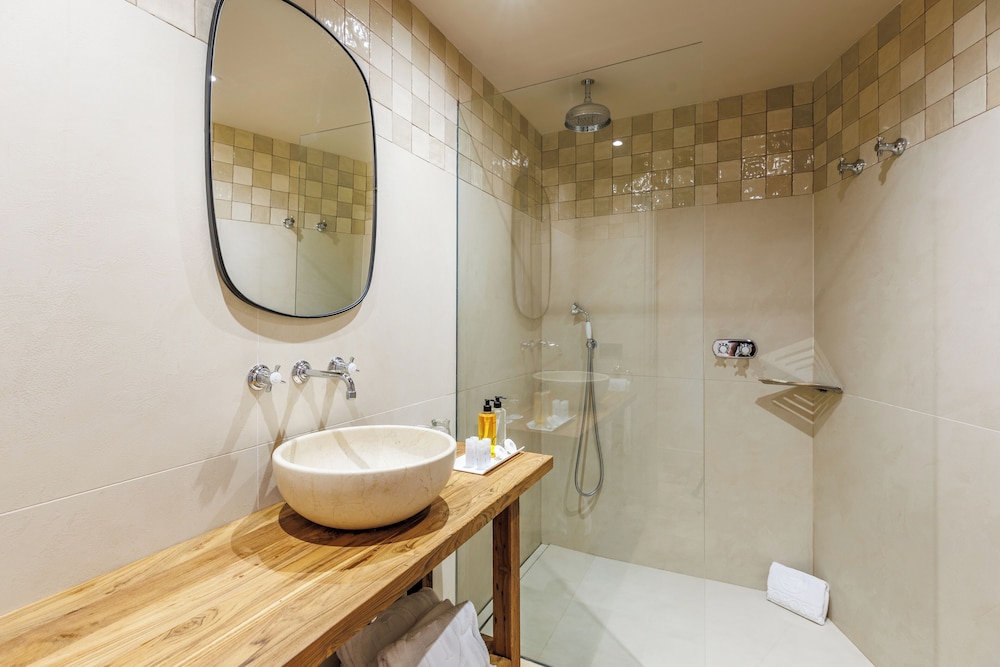Standard Room, Sea View - Photo 6