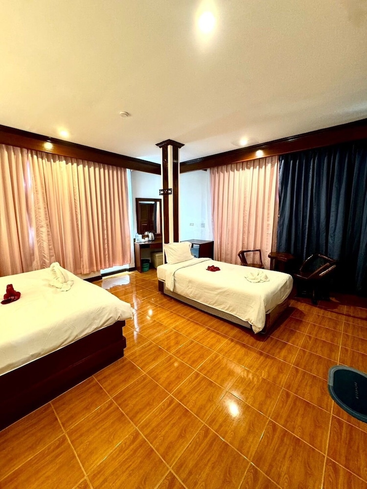 Panoramic Triple Room, Multiple Beds