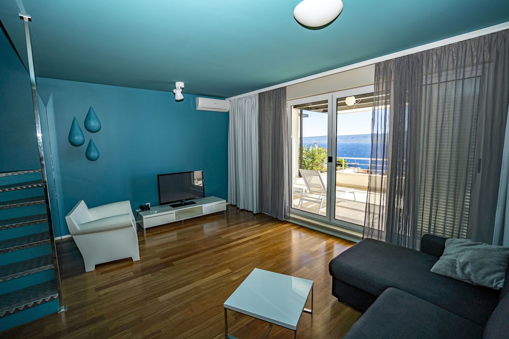 Deluxe Apartment, 2 Bedrooms, Sea View, Sea Facing