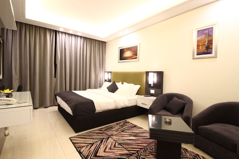 Deluxe Room, Sea View - Photo 6