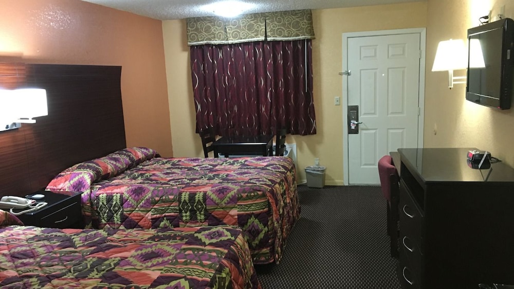 Classic Room, 2 Double Beds, Non Smoking photo 1