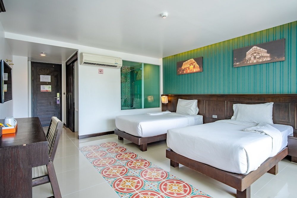 Superior Twin Room with Shower - Photo 3