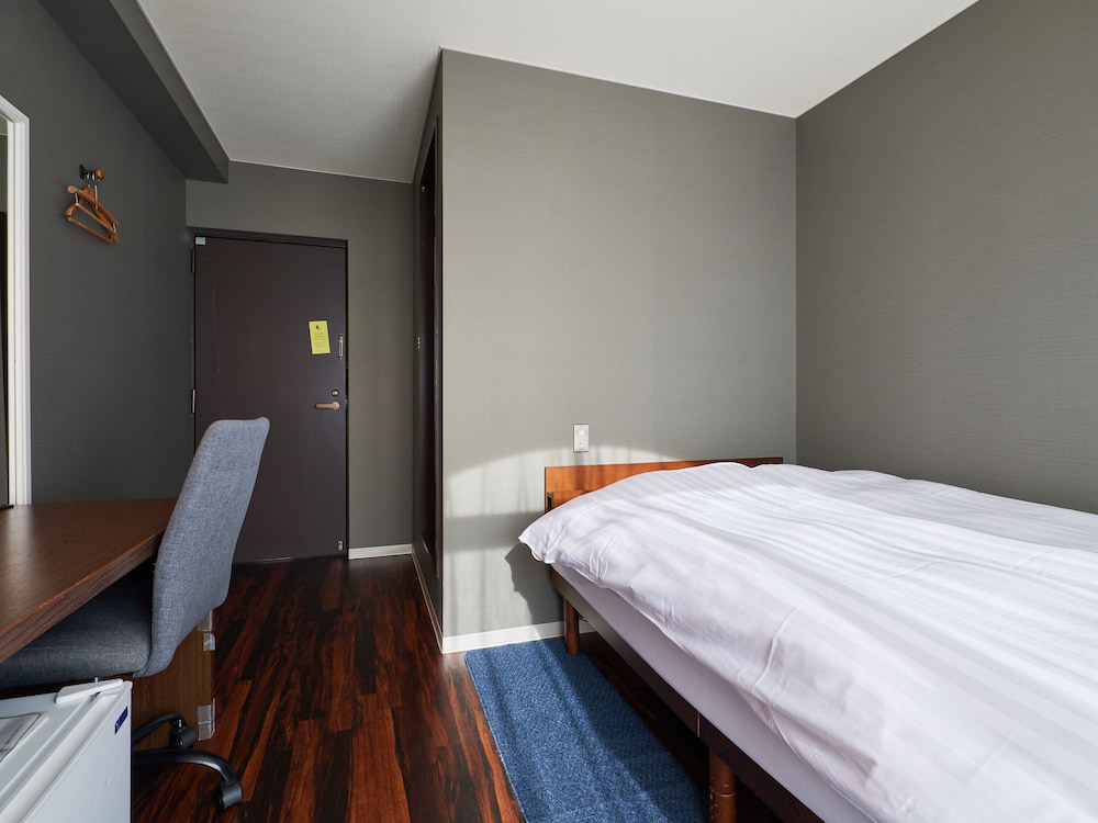 Semi Double Room, Non Smoking photo 1