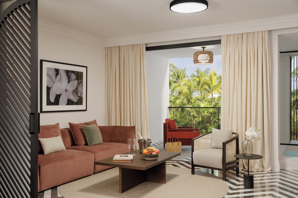 Imperial Suite Two-Story Rooftop Terrace Suite W/ Private Pool photo 2