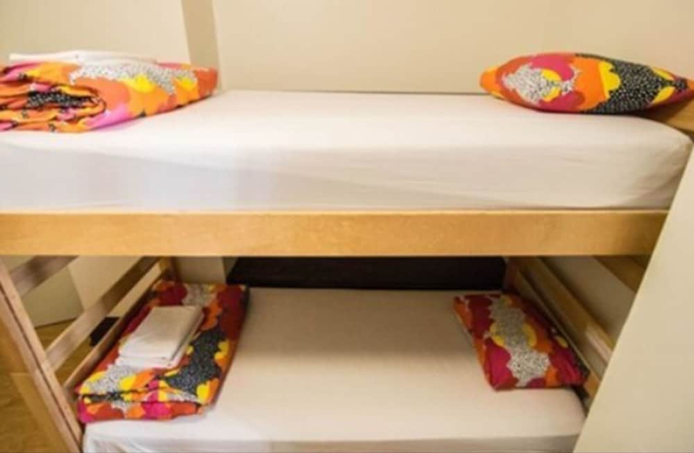 Bartlett Economy Bunks, Hall Bath Longstay - Photo 7