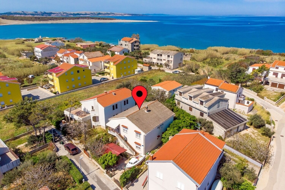 Apartment (Masa - 150 m from beach - A3(4+1))