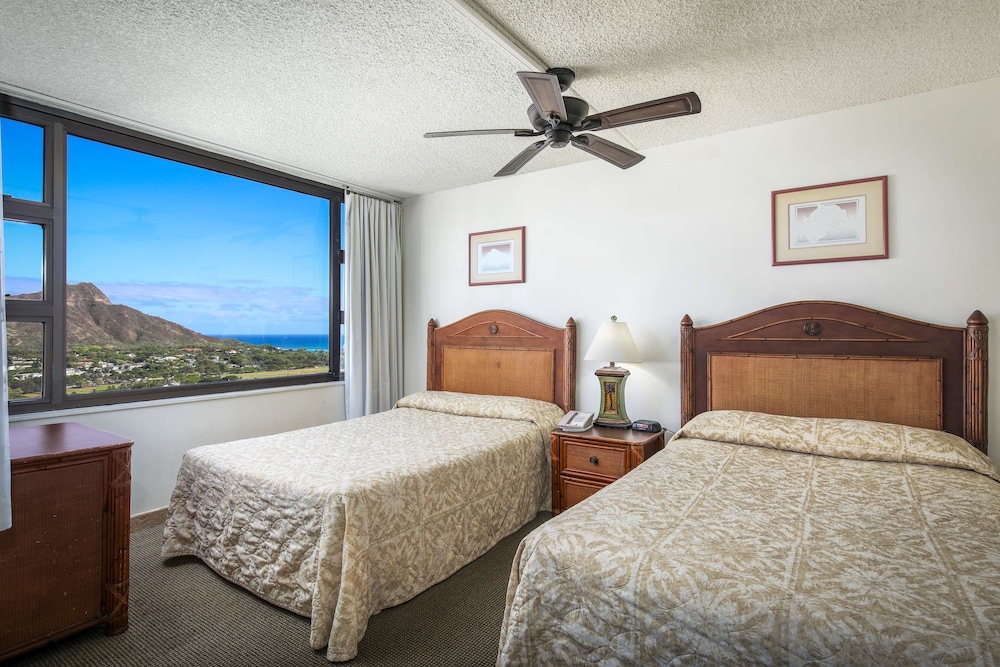 Deluxe Room, 1 Bedroom, Ocean View - Photo 3
