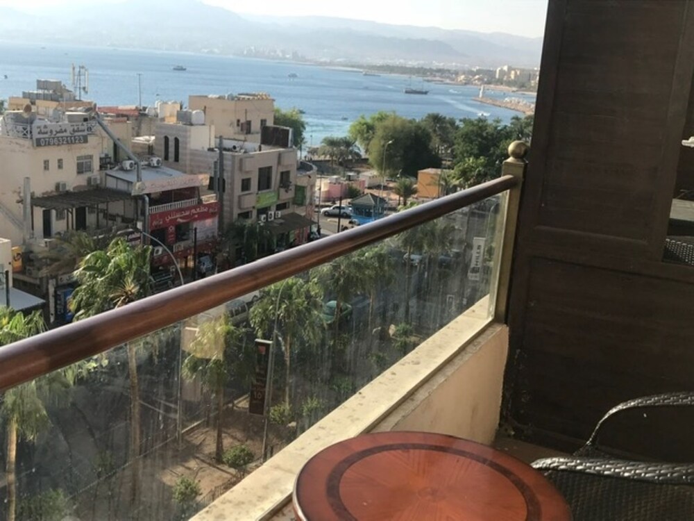 Deluxe Quadruple Room, Sea View photo 2
