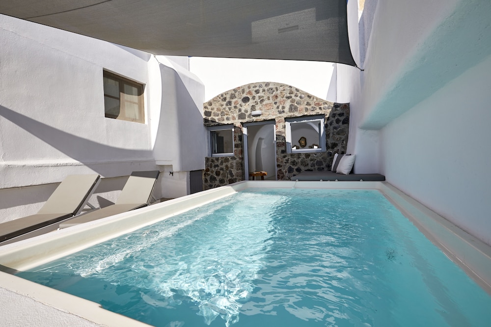 Signature Villa, Private Pool (Caldera View) - Photo 9