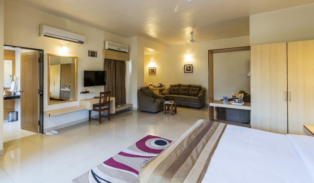 Premium Room - Photo 4