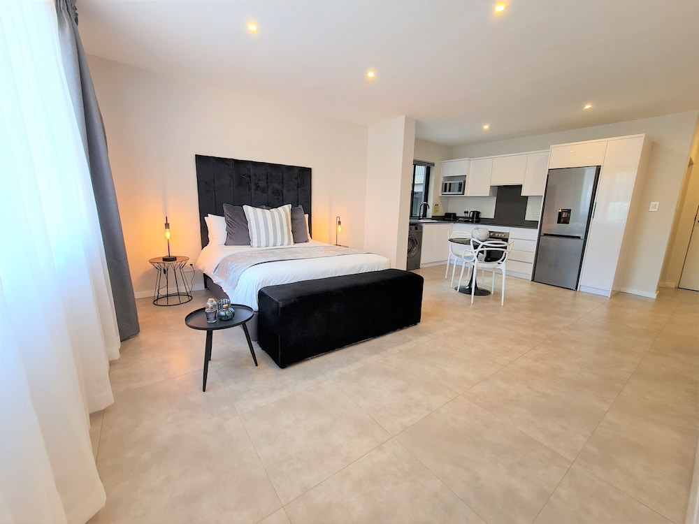 Superior Apartment photo 1