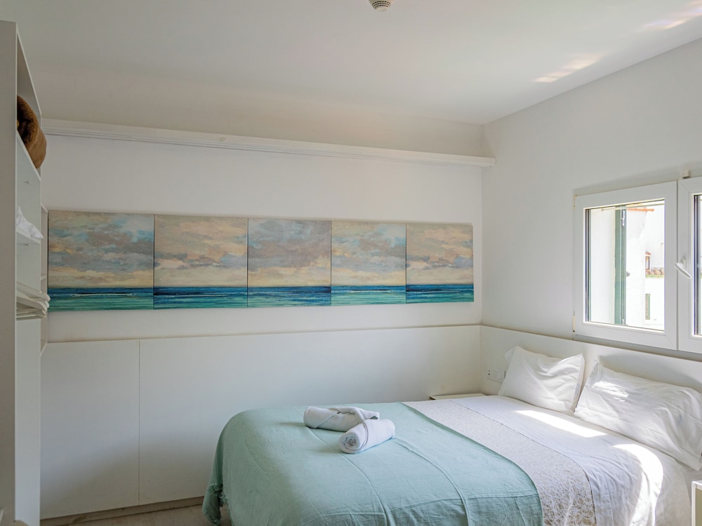 Basic Triple Room photo 2
