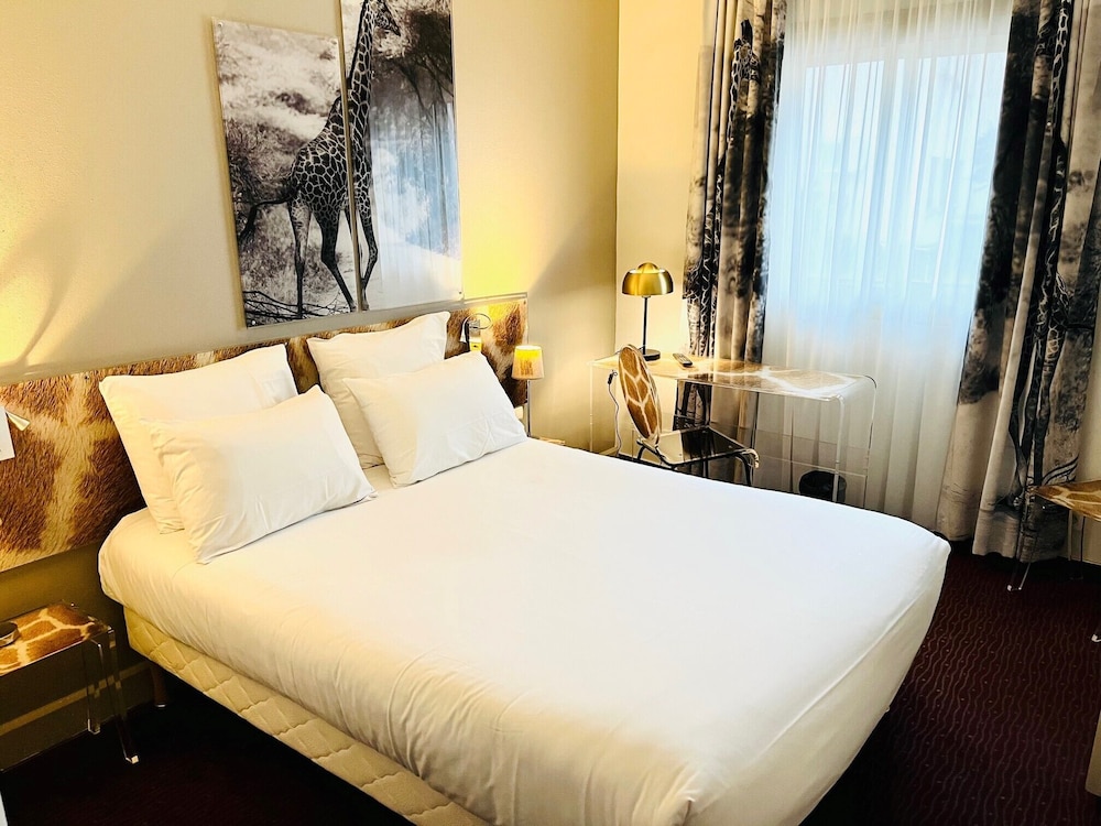 Classic Double Room Single Use photo 2