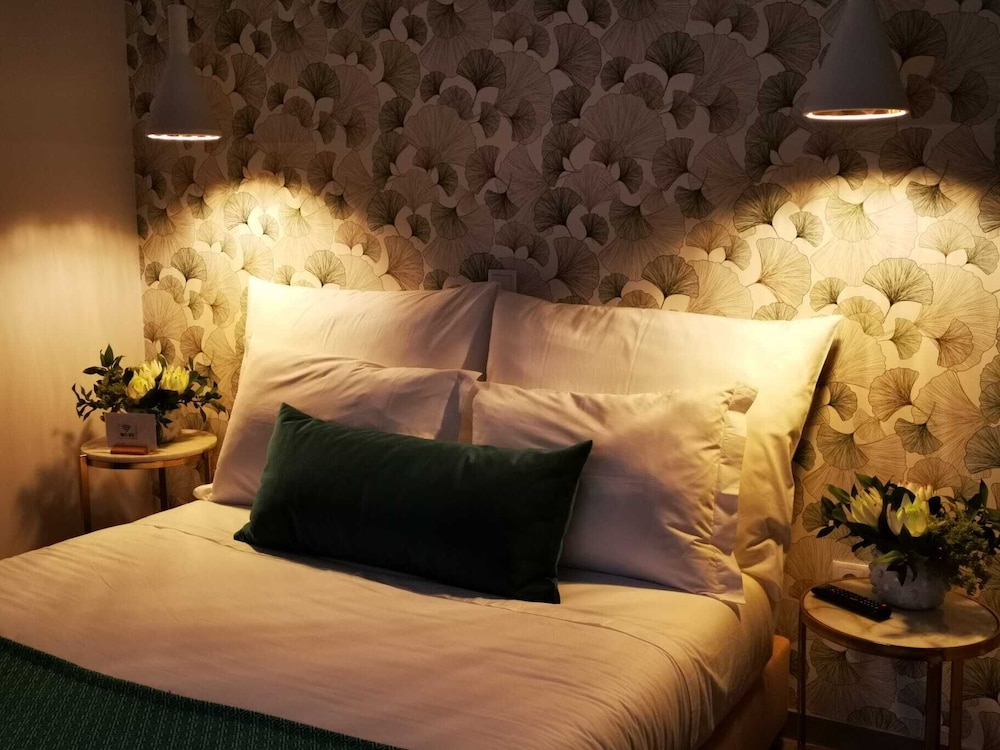 Deluxe Double Room (1) - Photo 4