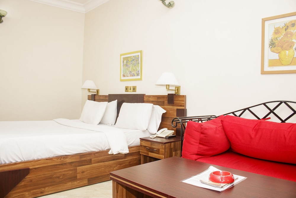 Executive Room (Deluxe)