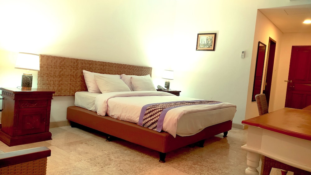 Deluxe Double or Twin Room - Photo 6