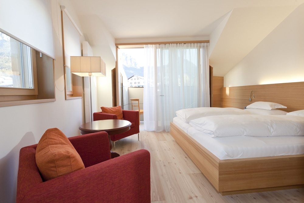 Deluxe Double Room, Mountain View photo 3