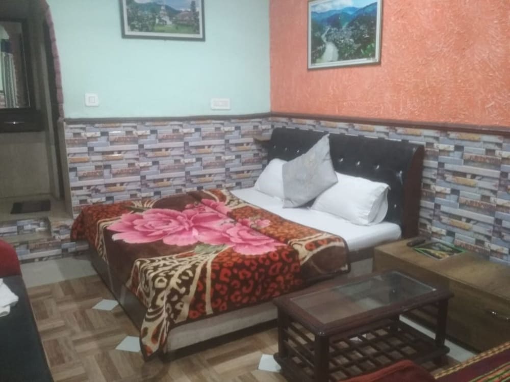 Deluxe Double Room photo 3