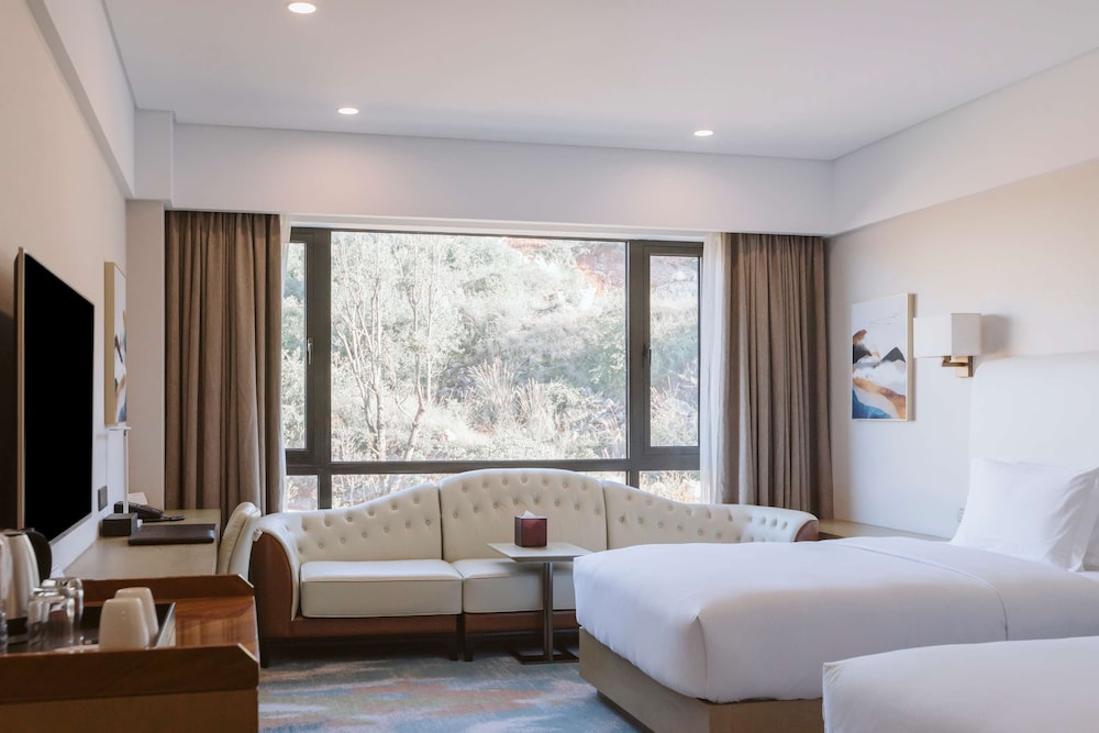 Deluxe Room, 2 Twin Beds - Photo 3