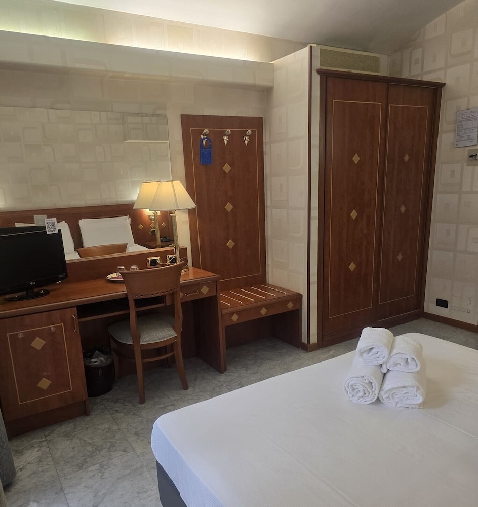 Standard Double or Twin Room, 1 Bedroom photo 1